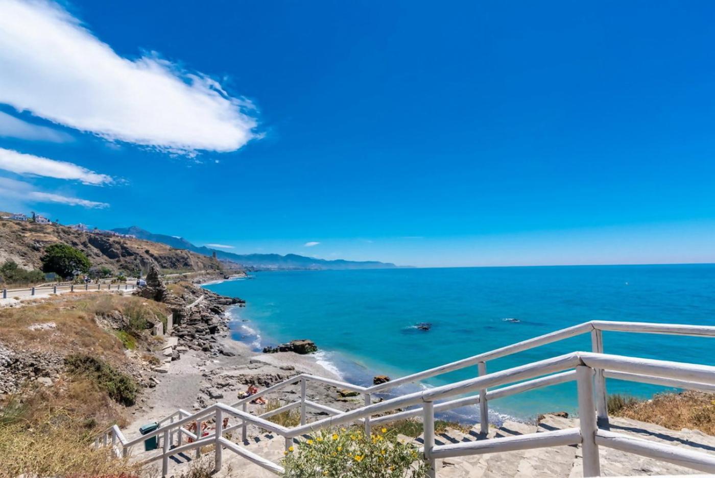 Apartamento Con Impresionantes Vistas Al Mar Torrox Exterior photo
